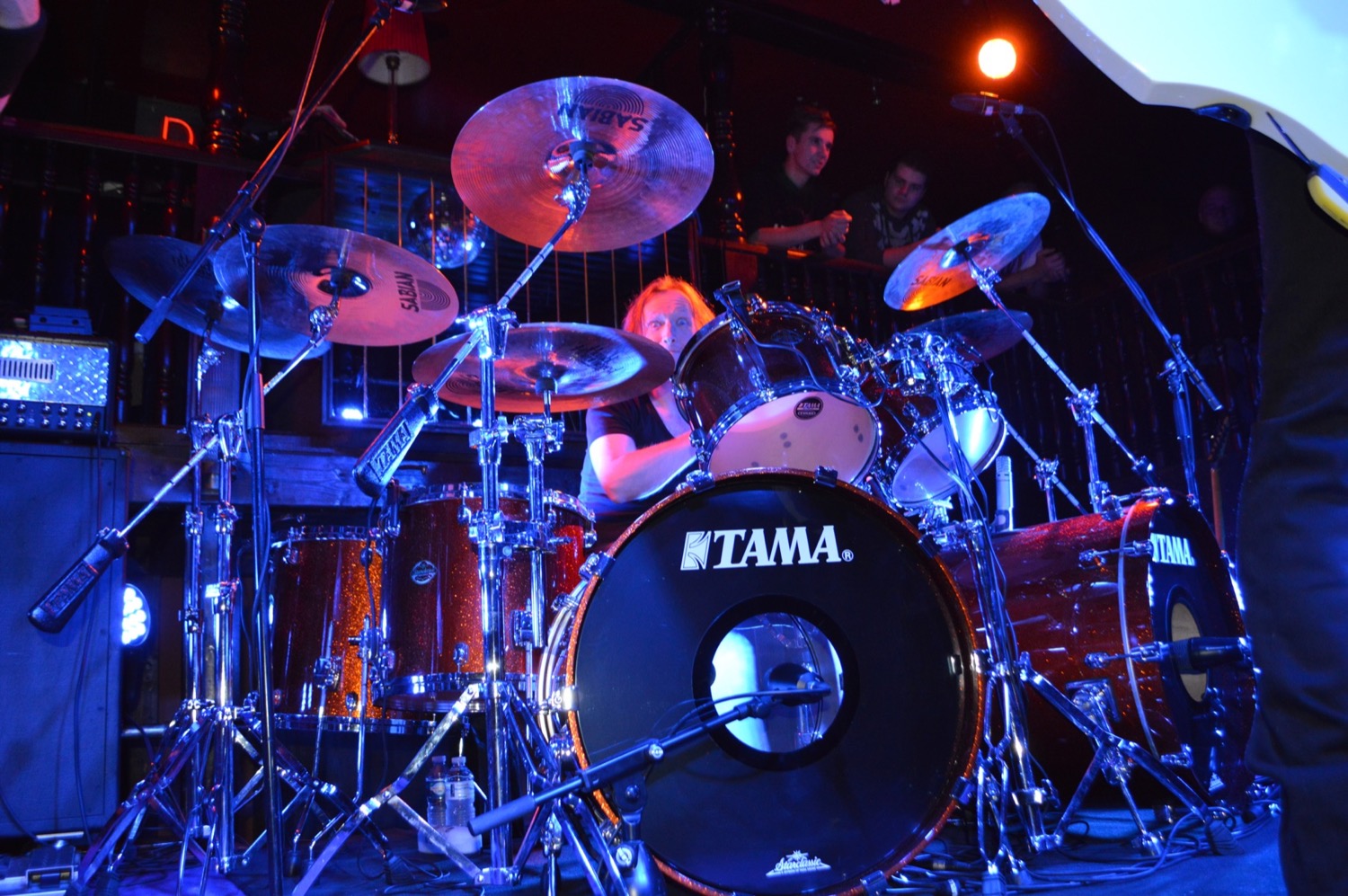 mytallica-freudenburg-ducsaal-2015-stephan-zender-tama-drums-orange