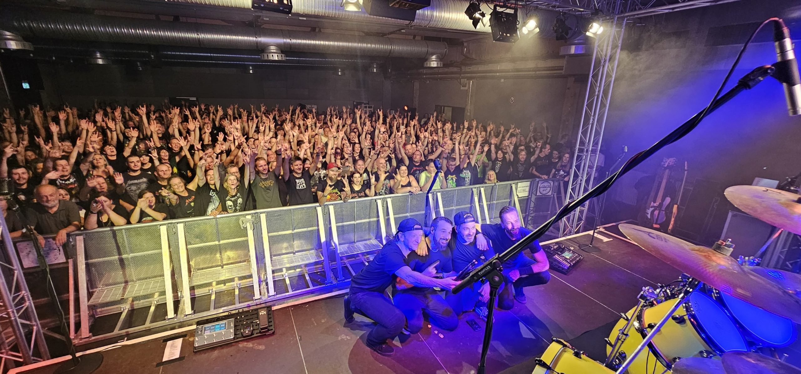 mytallica-SOLDOUT-stuttgart-sideshot